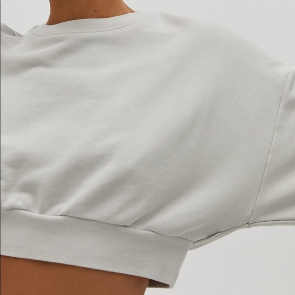 (Aritzia) TNA Palisades Light Sweatshirt - Picture 3 of 6